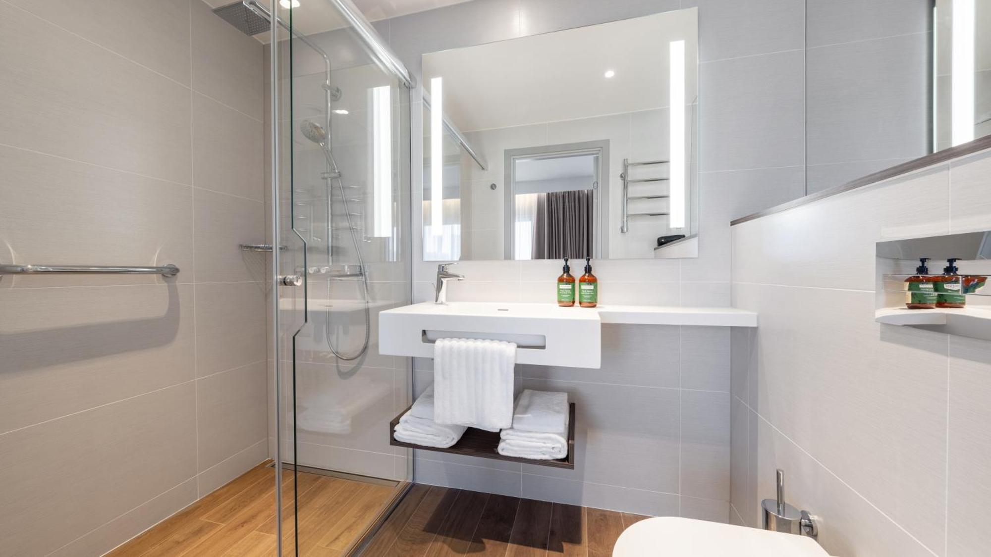 Voco Stockholm - Kista By Ihg Hotel Room photo